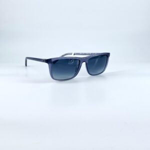 Alternative view of Guess 0169